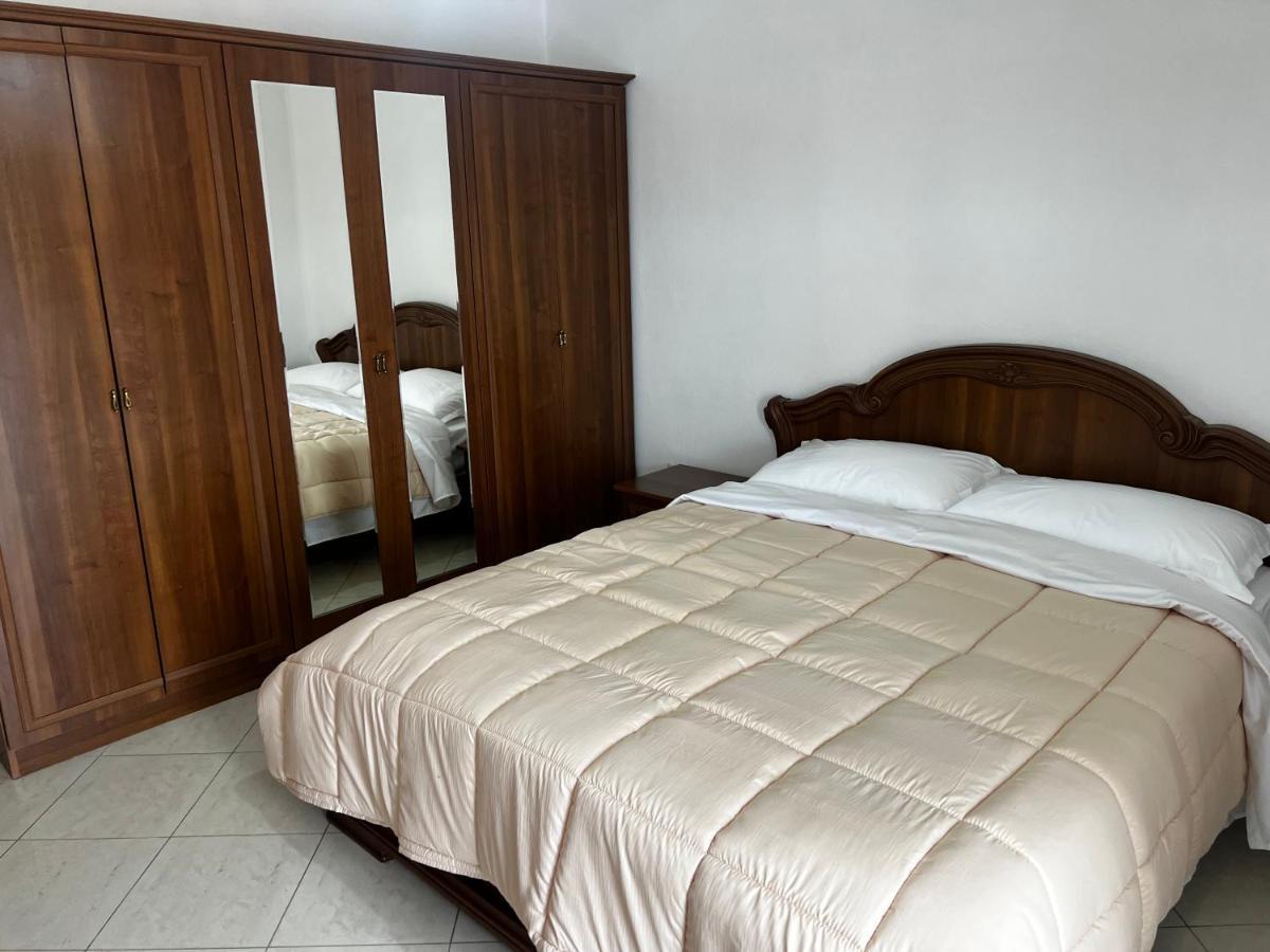 City Central Apartment 2 Тирана Екстериор снимка