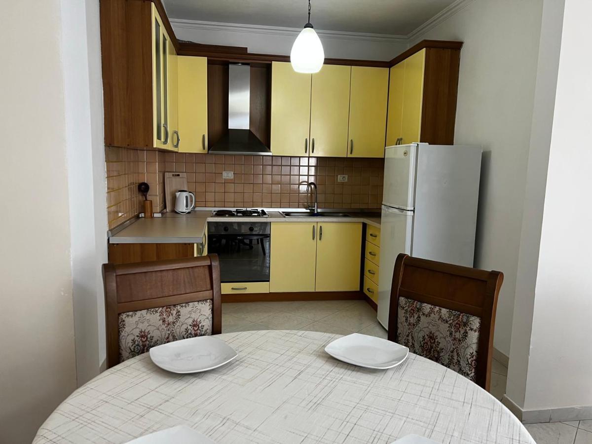 City Central Apartment 2 Тирана Екстериор снимка
